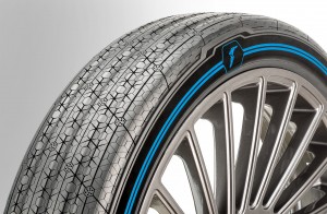 Goodyear-IntelliGrip-Urban_02-300x196 Goodyear introduce anvelopa concept IntelliGrip Urban