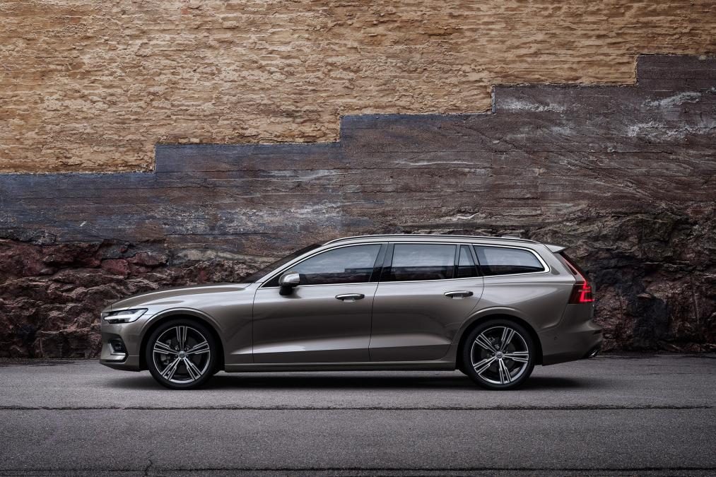 v60-long-lead-01 Topul celor mai asteptate lansari la Salonul Auto de la Geneva