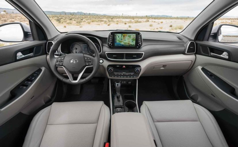 tucson-interior Hyundai Tucson facelift, prezentat la Salonul Auto de la New York