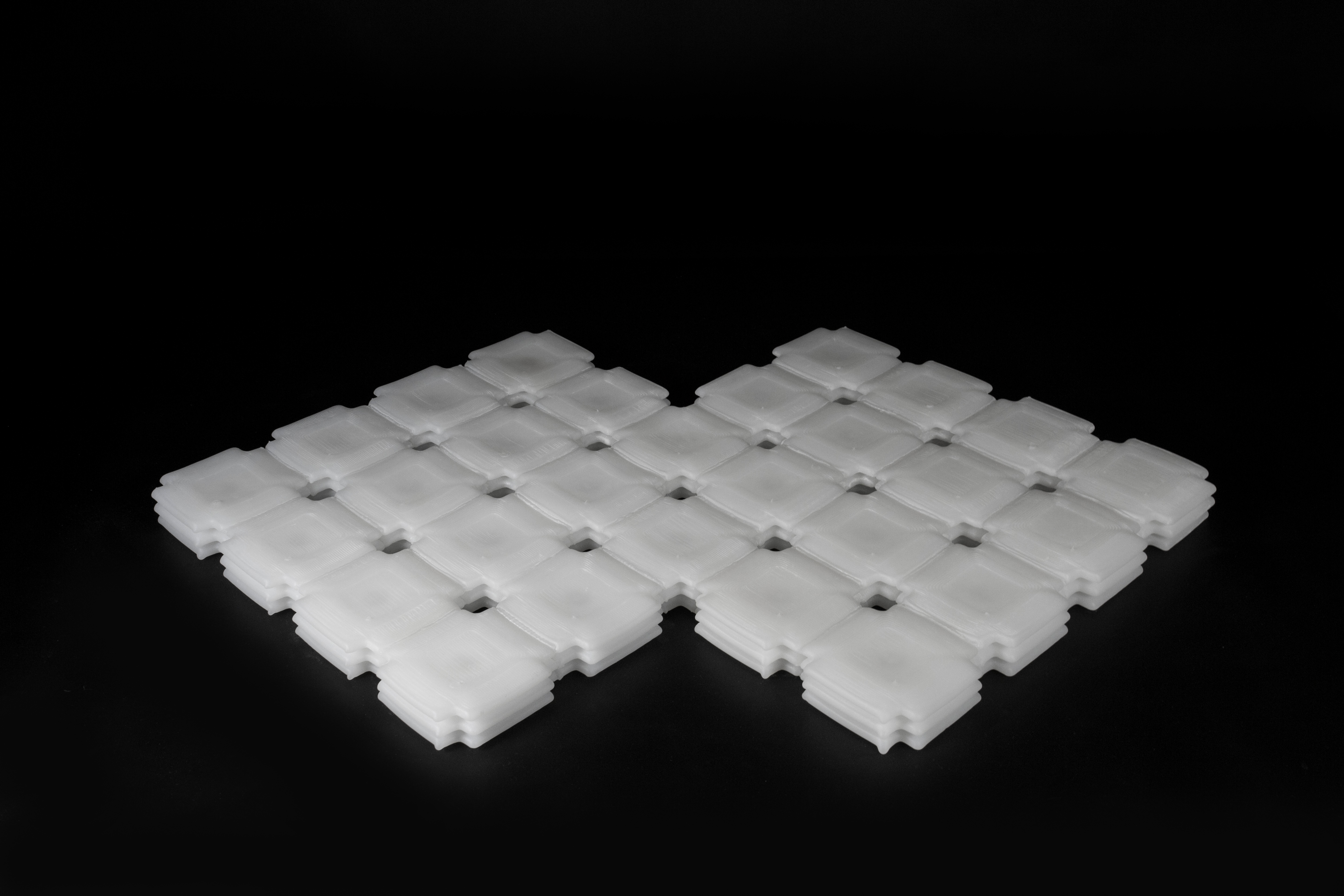 P90304916_highRes_liquid-printed-pneum Noi tehnologii ale materialelor, BMW si Laboratorul de Autoasamblare al MIT (Institutului de Tehnologie din Massachusetts) colaboreaza pentru crearea primului material gonflabil imprimat