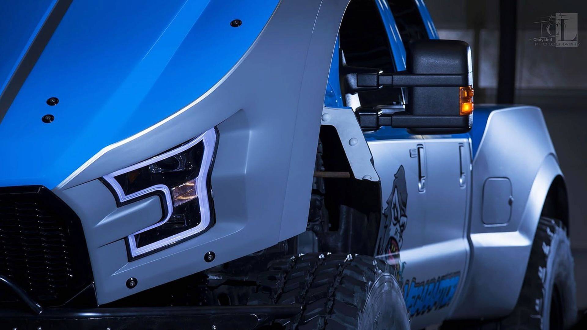 ford-f-350-mega-raptor-by-defco-trucks-5 S-ar putea sa-l fi gasit pe regele Ford Raptor-urilor F350