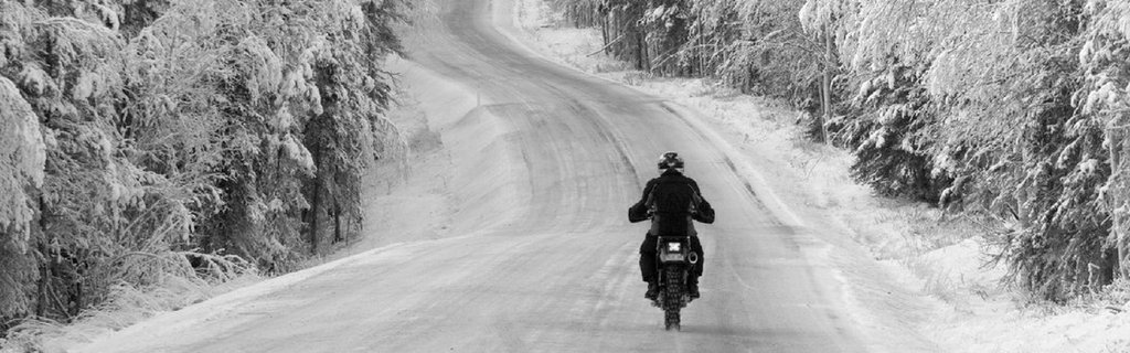 Anvelope de iarna pentru motociclete blog_-_extreme_winter_riding_1024x
