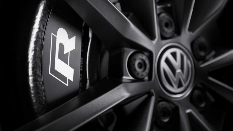 volkswagen-t-roc-r-4-747x420 VW T-Roc R a prins viata