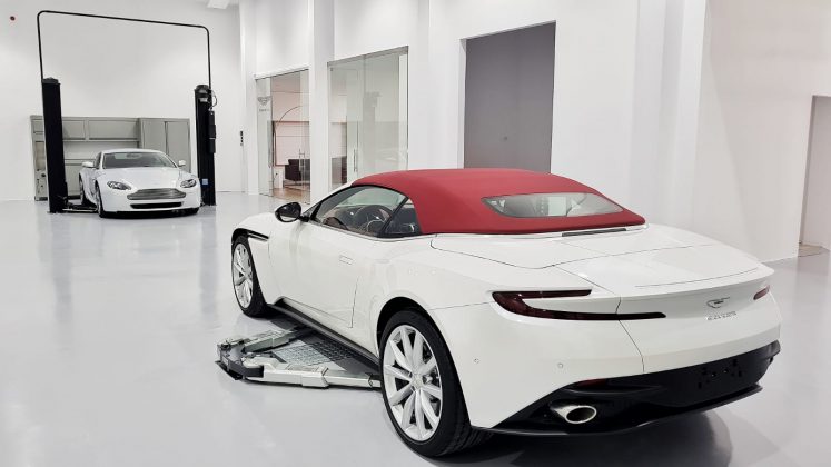 Aston-Martin-Bucharest-747x420 Aston Martin este oficial in Romania