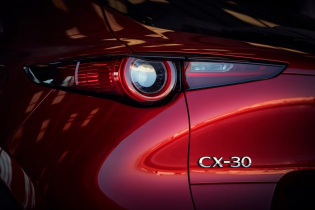 Mazda-CX-30_4-630x420 Salonul Auto de la Geneva 2019: Mazda CX-30 completeaza familia SUV-urilor