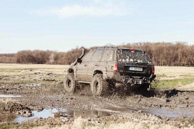 B.A.O.-Photographer-117-of-178-630x420 Probabil cel mai tare Jeep Grand Cherokee WJ din Europa!