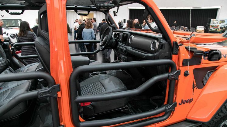 jeep-gladiator-gravity-concept-5-747x420 Jeep Easter Safari 2019: 6 concepte pentru Gladiator