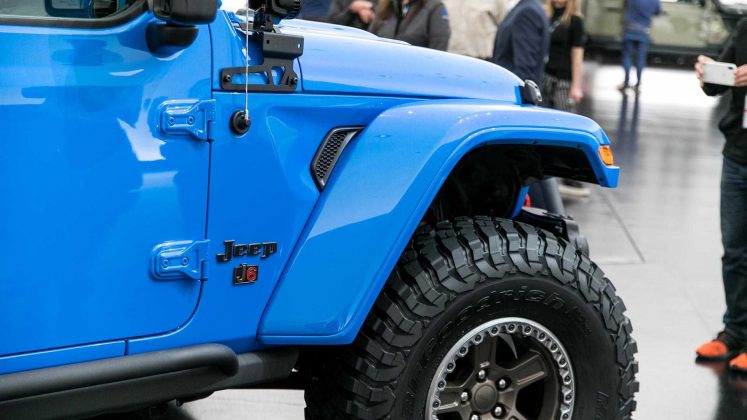 jeep-j6-concept-4-747x420 Jeep Easter Safari 2019: 6 concepte pentru Gladiator