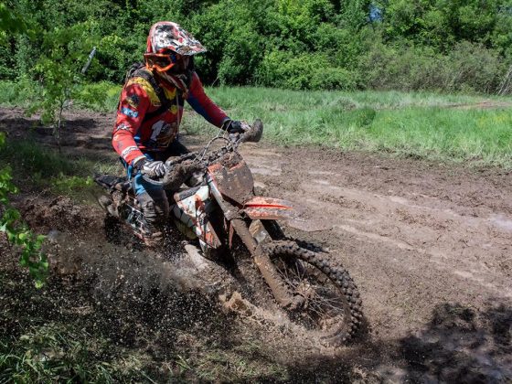 60345387_2266901160014618_1718225138761072640_n-560x420 Sebis Enduro Challenge, noi provocari