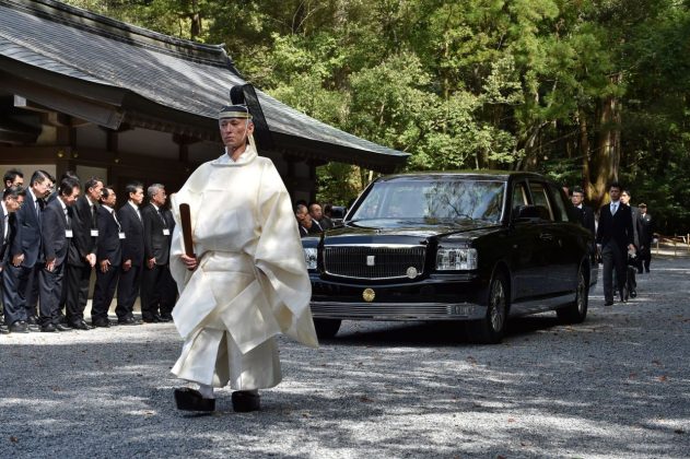 Toyota-Century-Royal-4-631x420 Masina unicat a noului Imparat al Japoniei
