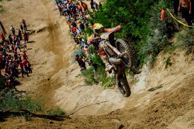 Emanuel-Gyenes-singurul-rider-din-lume-care-a-terminat-toate-cele-15-editii-ale-Red-Bull-Romaniacs-foto-Andrei-Mosloc-630x420 Red Bull Romaniacs, provocarile editiei 16