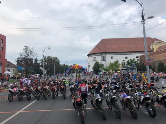 WhatsApp-Image-2019-07-30-at-15.00.56-2-560x420 Red Bull Romaniacs, cateva ore pana la prolog!