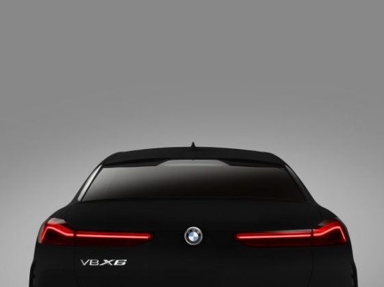 P90363151_lowRes_the-bmw-vantablack-x-561x420 BMW X6, premiera mondiala cu noua generatie