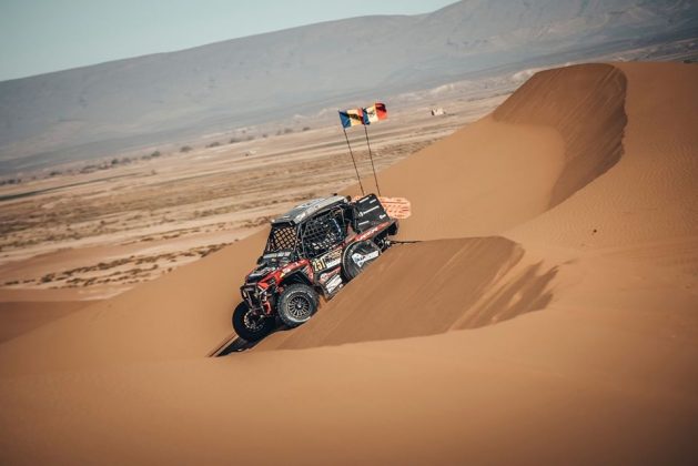 Africa-Eco-Race-7-629x420 Africa Eco Race 2020 - 4/6: Claudiu ramane in Top 10