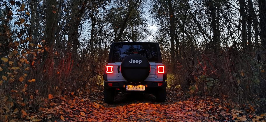 Wrangler-Rubicon-11-912x420 Wrangler Rubicon, aventura in off road