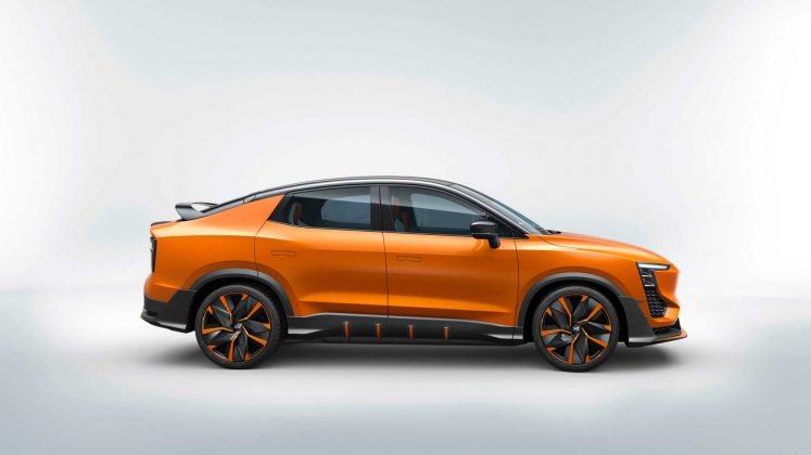 Aiways_2-747x420 Aiways U6ion, SUV made in China inspirat de Urus