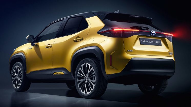 Toyota-B-SUV_3-745x420 Toyota B-SUV a prins viata sub numele Yaris Cross