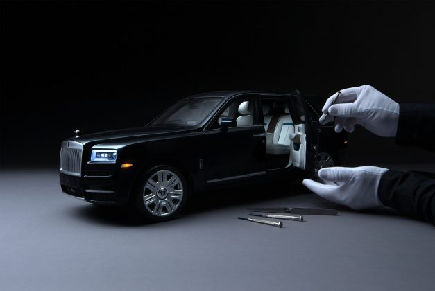 SUV-Rolls-Royce-Cullinan-replica_4-627x420 SUV Rolls-Royce Cullinan la 17.100 de dolari!