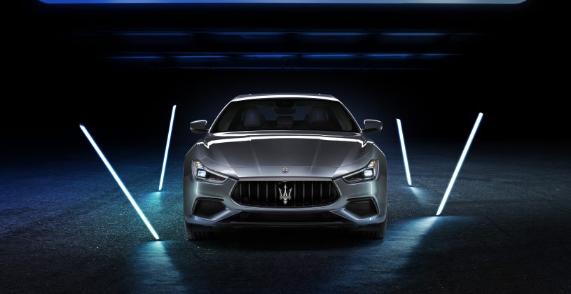 01_Maserati_Ghibli_Hybrid-815x420 Ghibli Hybrid, premiera pentru istoria Maserati
