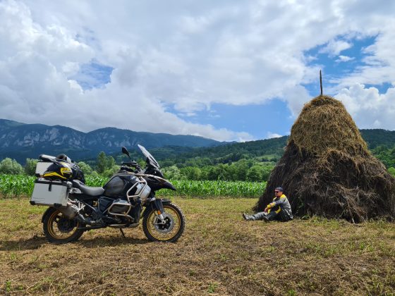 BMW-Motorrad-GS-4-560x420 BMW Motorrad aniverseaza 40 de ani de GS