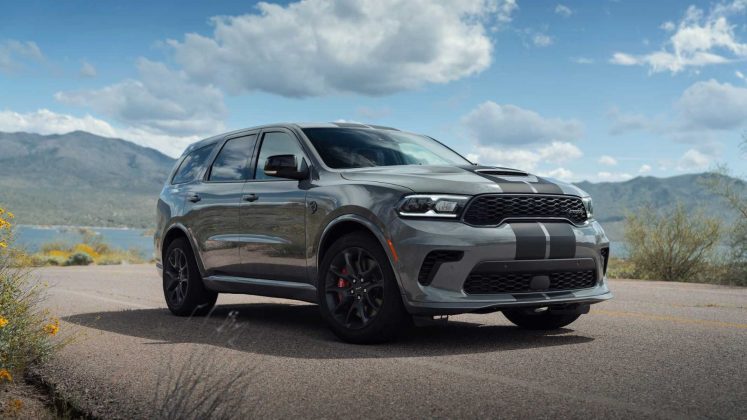 Durango-SRT-Hellcat_2-747x420 Durango SRT Hellcat, cel mai puternic SUV de serie
