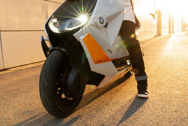 BMW-Motorrad-Definition-CE-04-8-629x420 BMW Motorrad Definition CE 04: Mobilitate urbană cu stil