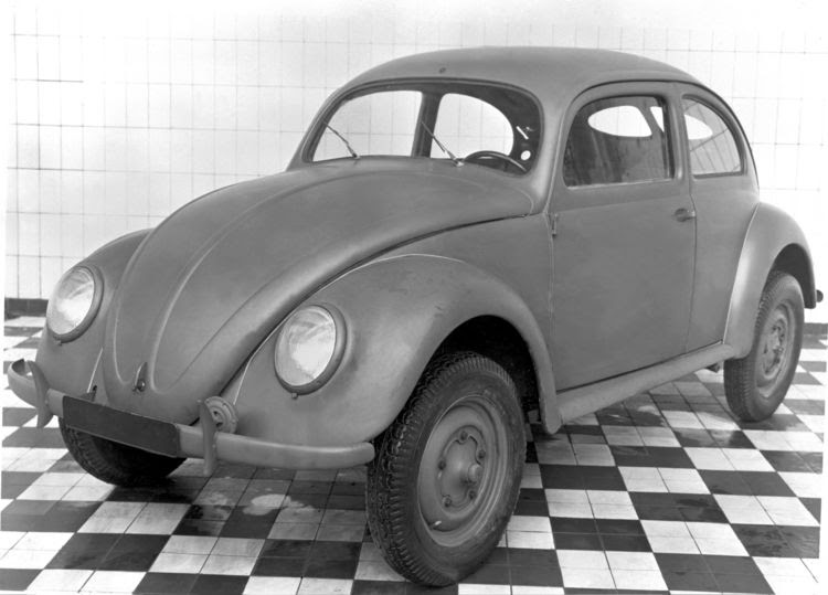 unnamed-7 Volkswagen Beetle: acum 75 de ani în Wolfsburg