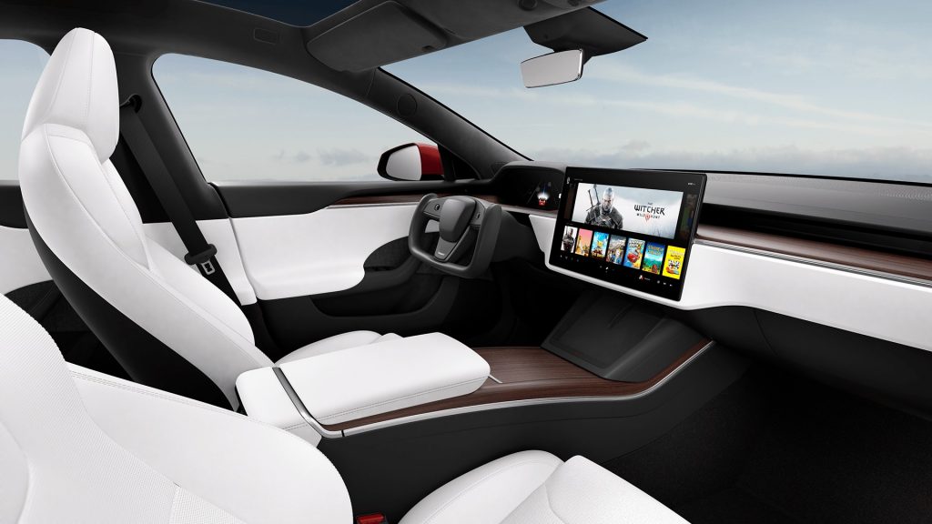 Tesla Model S Plaid +, un recordman, și Model X facelift Tesla-Model-S_interior