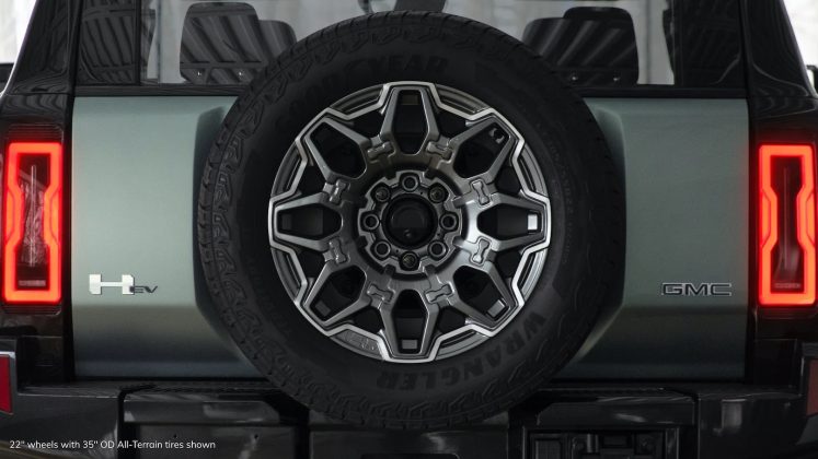 GMC-Hummer-EV-SUV_12-747x420 GMC Hummer EV, acum și-n varianta SUV