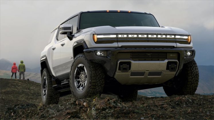 GMC-Hummer-EV-SUV_8-747x420 GMC Hummer EV, acum și-n varianta SUV