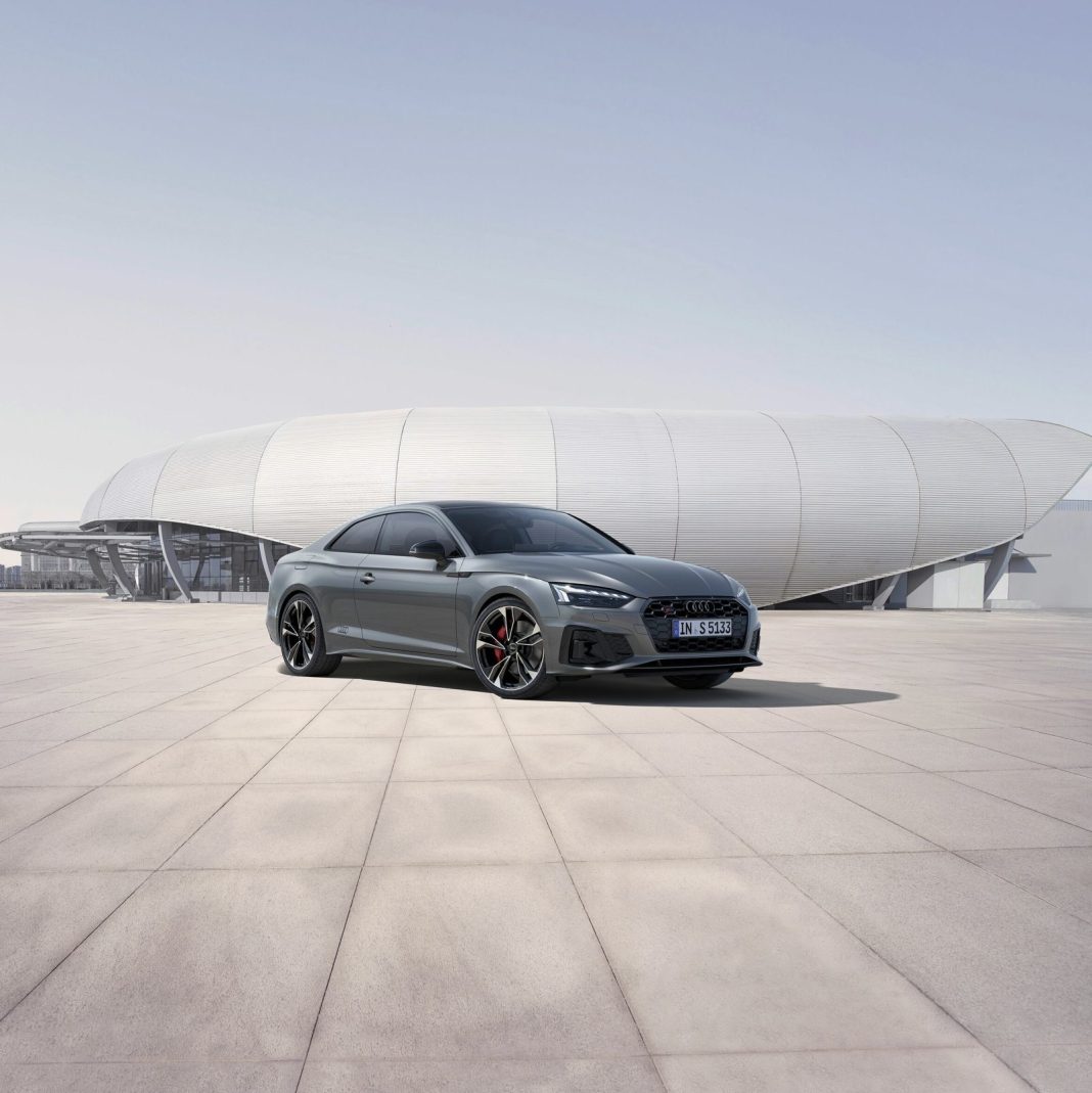 Audi prezinta noile pachete pentru A4, A5, S4 și S5 competition edition Captură-de-ecran-din-2022-11-01-la-09.59.14-1068x1069