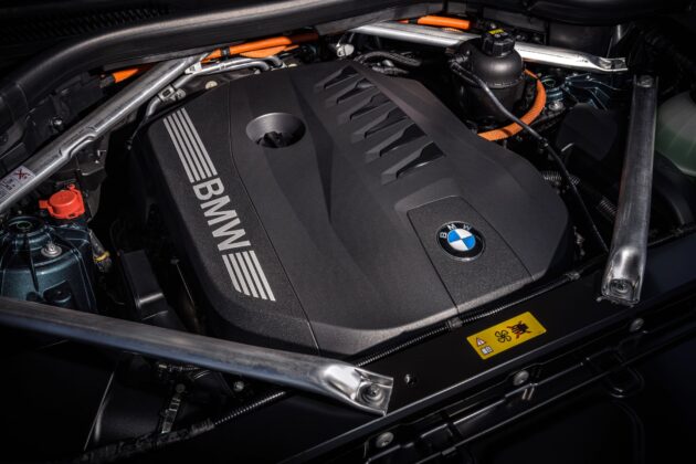 P90489823-lowRes-630x420 Noile BMW X5 şi BMW X6. Preţuri pentru România.