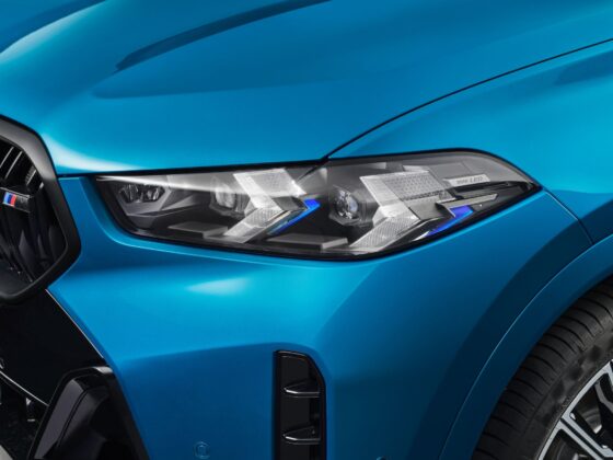 P90492283-lowRes-560x420 Noile BMW X5 şi BMW X6. Preţuri pentru România.