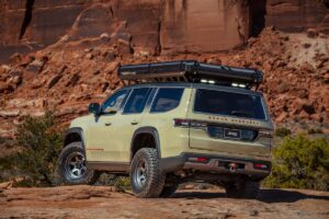 CN023_056JP-300x200 Jeep Easter Safari 2023 a 57-a editie
