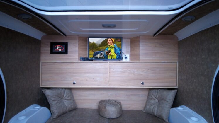 interior-mini-rulota-ayaz-premium-747x420 Rulote 5K in Romania prin Best Ride - dealer autorizat