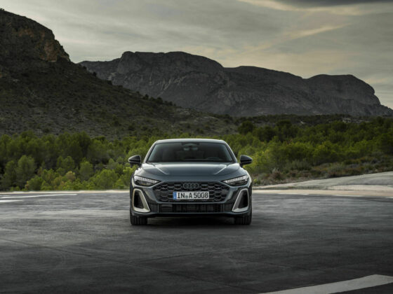 Audi-a5-sedan-fata-560x420 Noile modele Audi A5: Sportivitate modernă și proporții premium