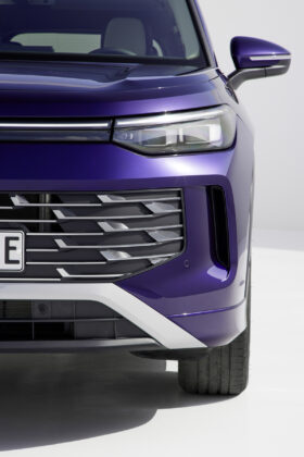 DB2024AU01667_medium-280x420 Volkswagen Tayron 2024 – SUV-ul versatil cu pana la sapte locuri