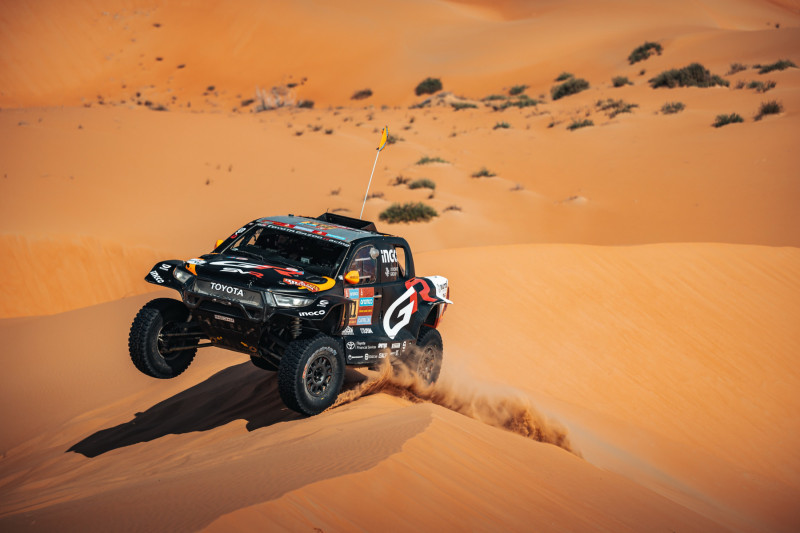 toyota-dakar-2025 Lategan și Cummings revin în fruntea Dakarului 2025 cu două etape înainte de final